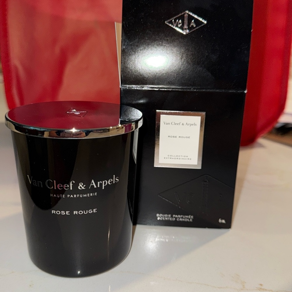 Van Cleef & Arpels Rose Rouge Candle - Picture 5 of 6
